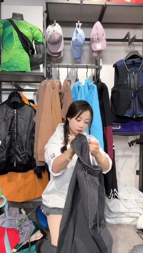 1546编码 瑕疵款直播间过款为准 尺码