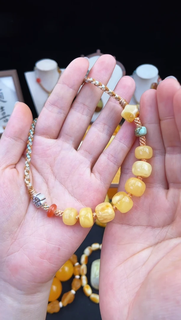 琥珀未镶嵌珠宝奇石爱***?柒月