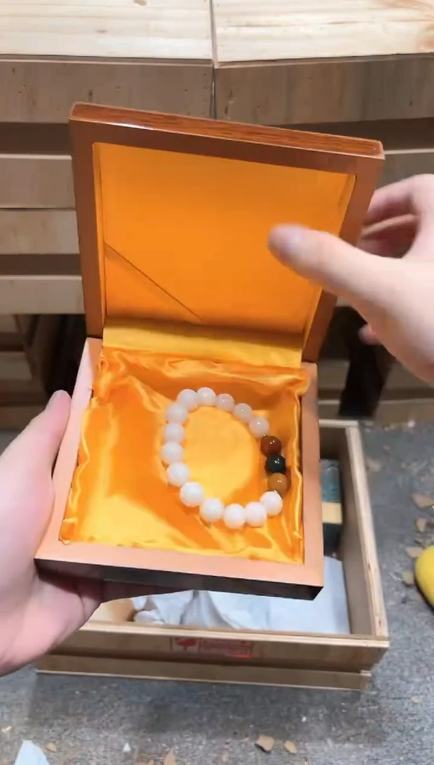 陈氏文玩云仓菩提类手串无礼盒sp012