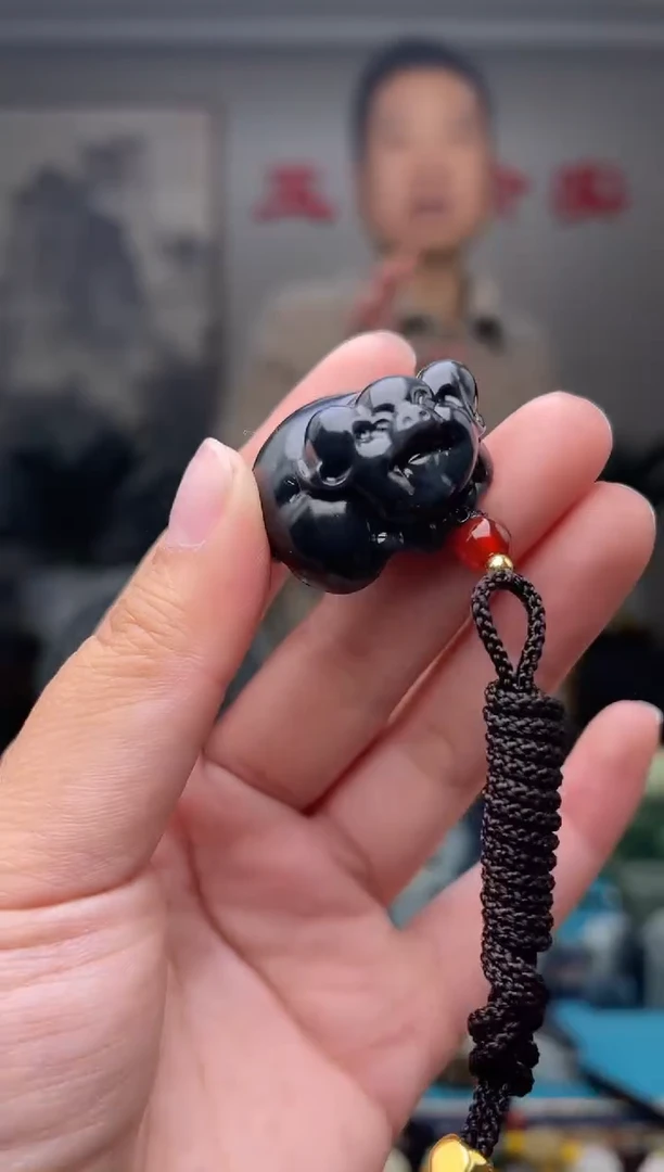 未镶嵌和田玉挂件1