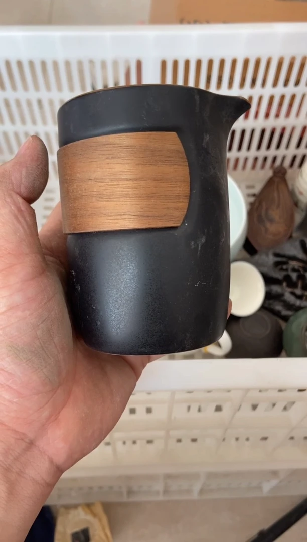 杯无运费险有瑕疵的摄影的产品有使用过的痕迹有点脏介意勿拍