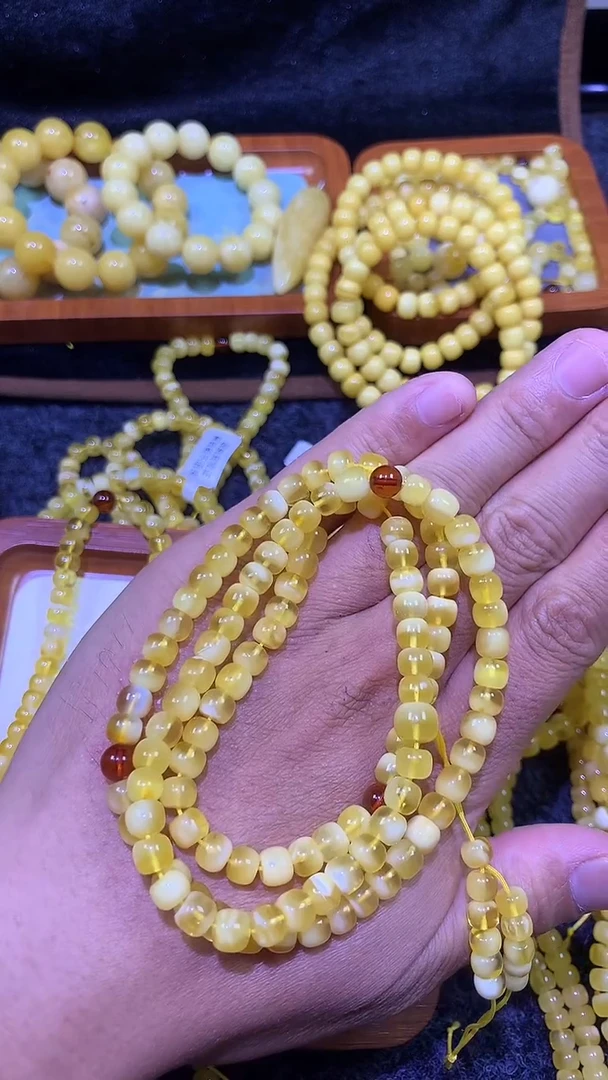 未镶嵌蜜蜡珠宝奇石108