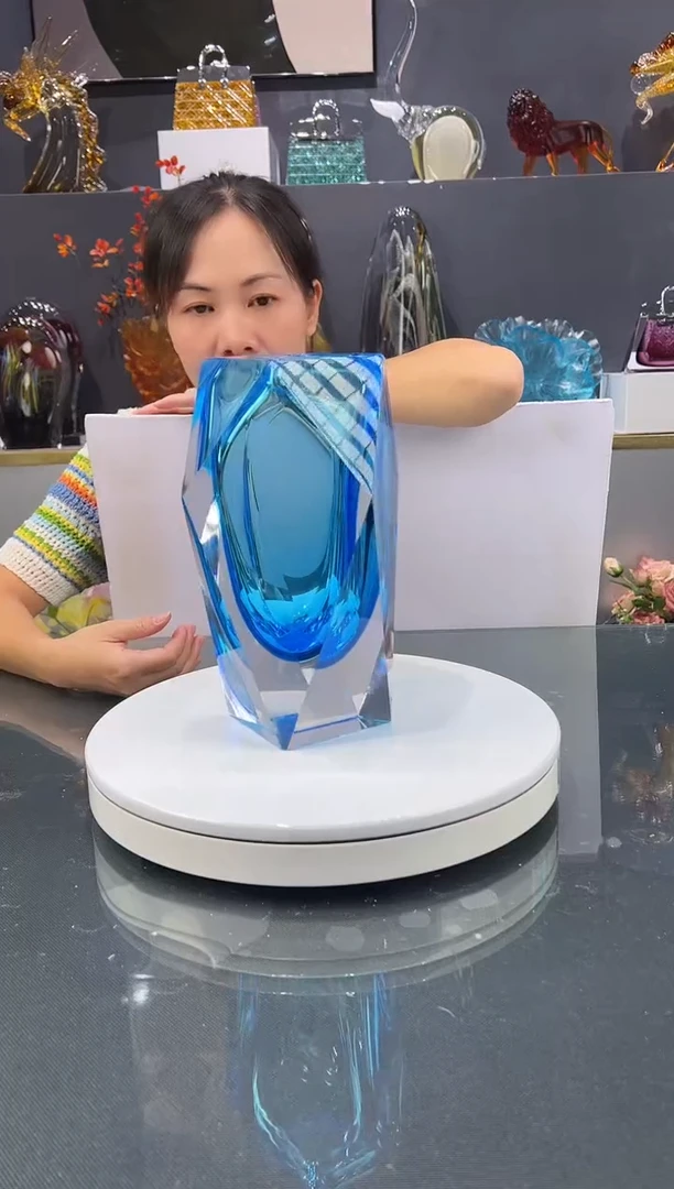 琉璃　水晶琉璃花瓶1个