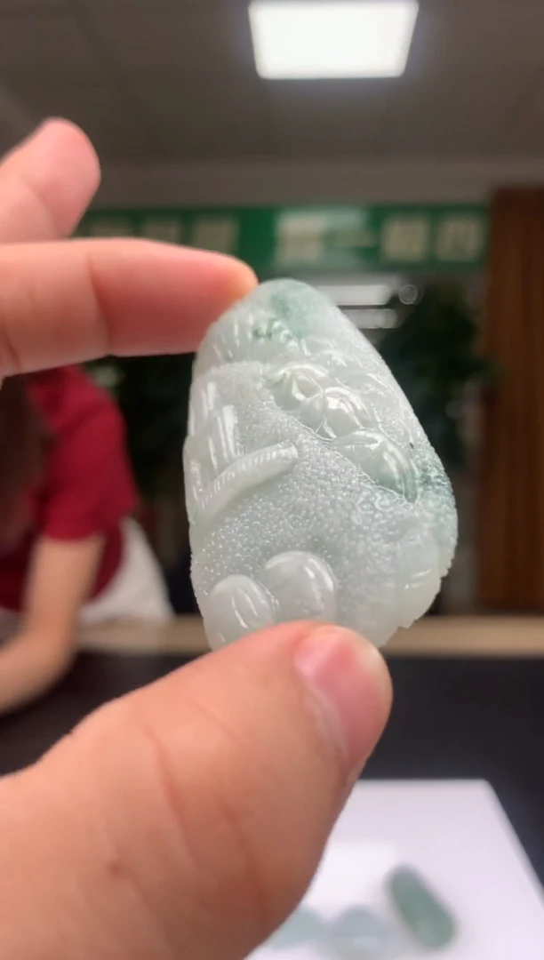 未镶嵌定制翡翠          *26