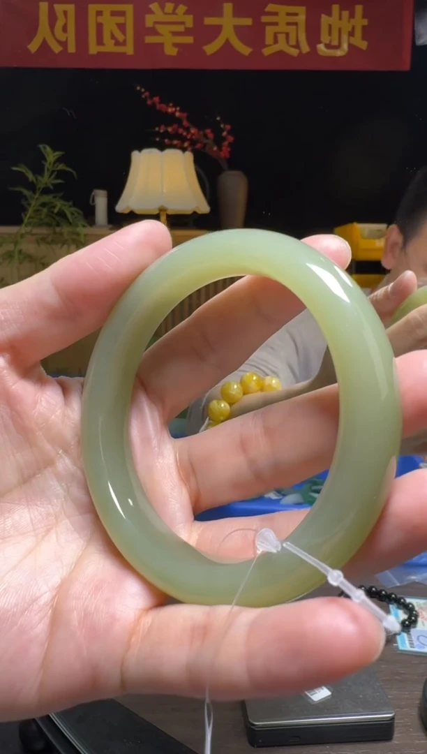 【闪购商品】和田玉手镯未镶嵌和田玉宽条手镯60#