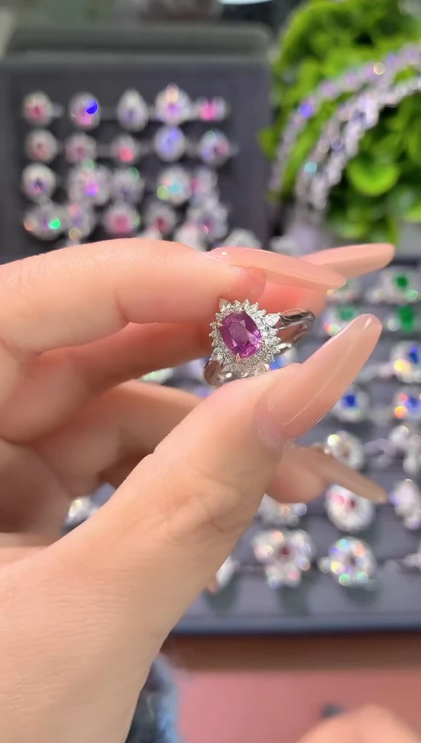 戒指彩色蓝宝石18K金镶嵌-1.14克拉