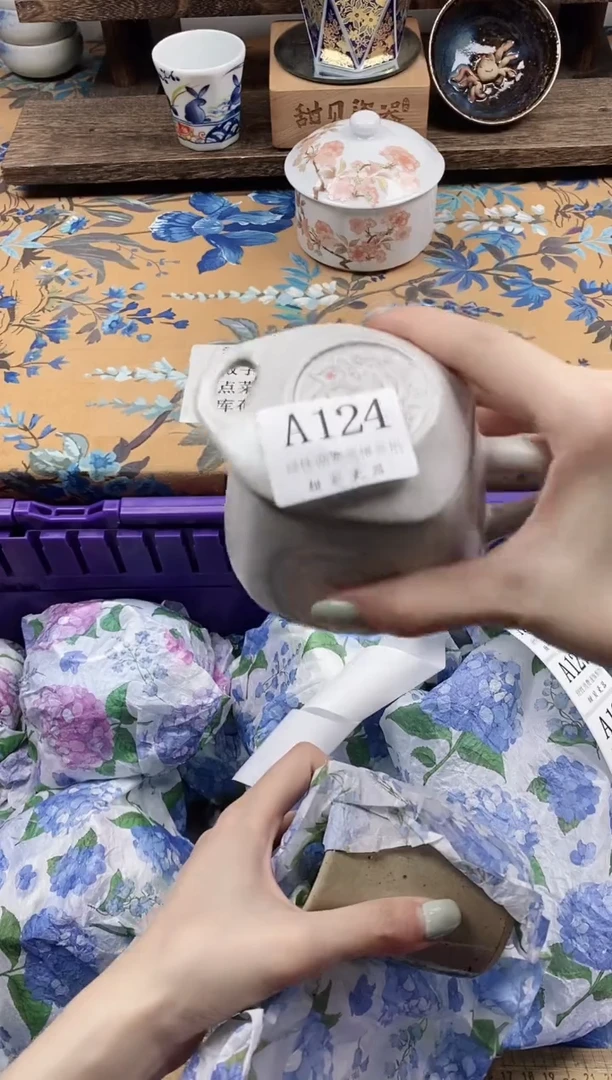 瓷片c***s                A124