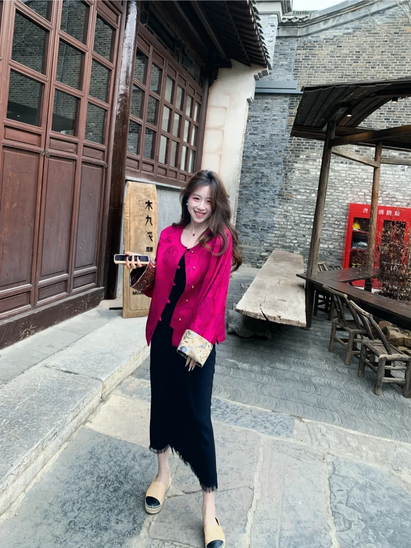 4340+3082春秋新中式国风玫粉色外套上衣搭配黑色半身裙两件套潮