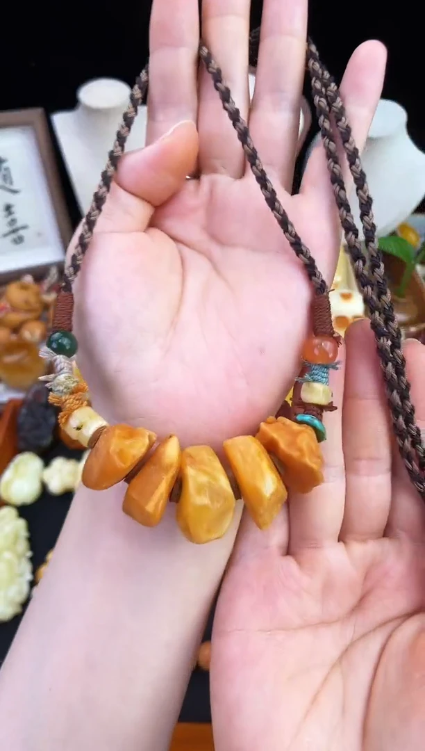 琥珀未镶嵌珠宝奇石柒月