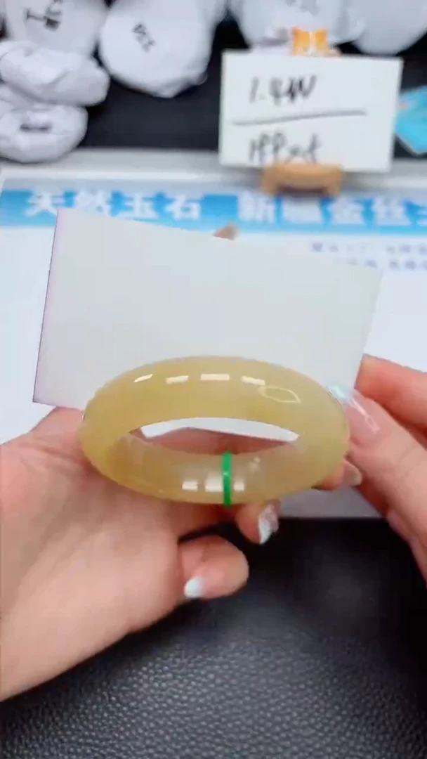 【闪购商品】石英质玉手镯未镶嵌154