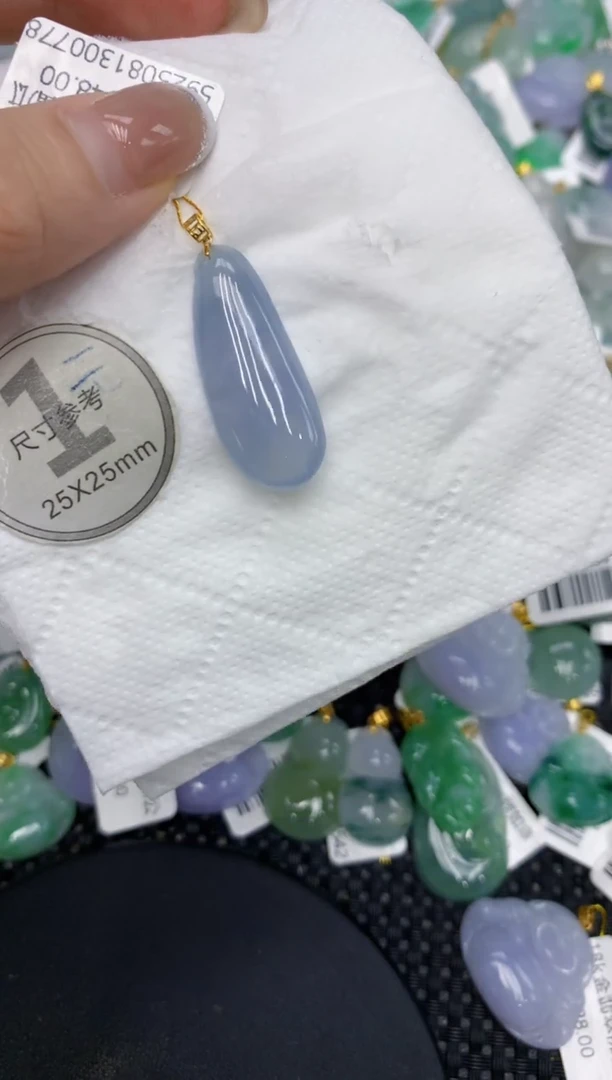 颈饰18K金镶嵌翡翠1111111