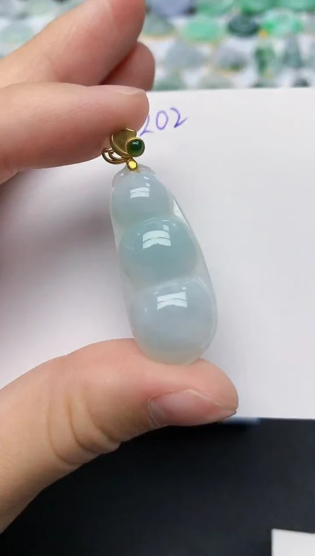 颈饰未镶嵌翡翠天然缅甸A货翡翠百元以上9元证书费自理