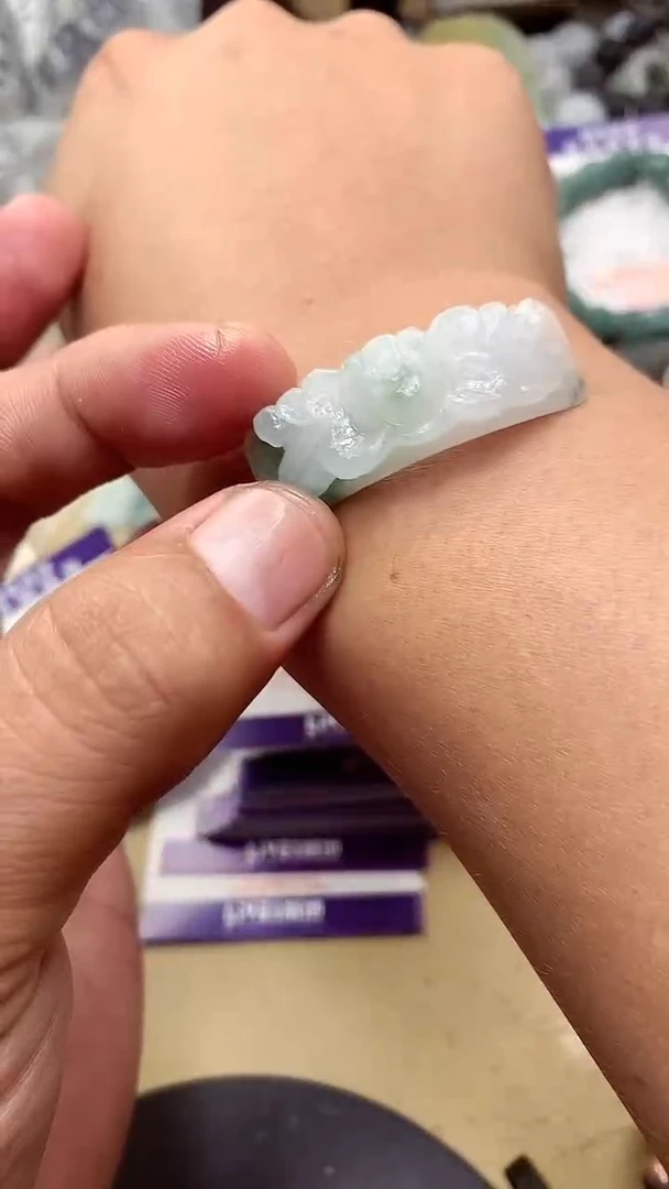 定制翡翠未镶嵌翡翠1