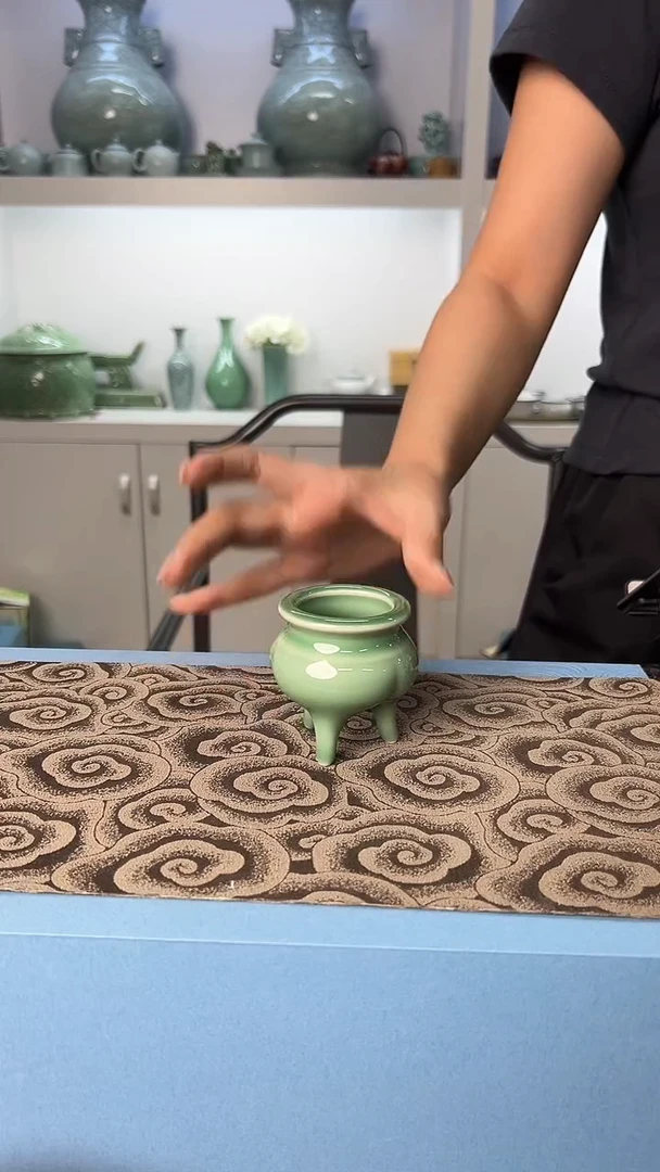 龙泉云间青瓷小米茶器
