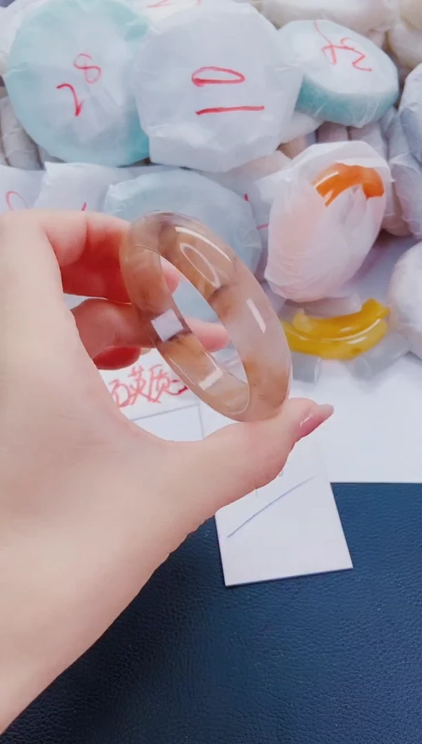 石英质玉手镯未镶嵌M4-57-58