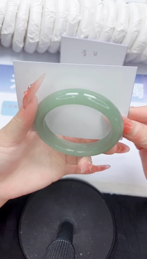 石英质玉手镯未镶嵌77-54