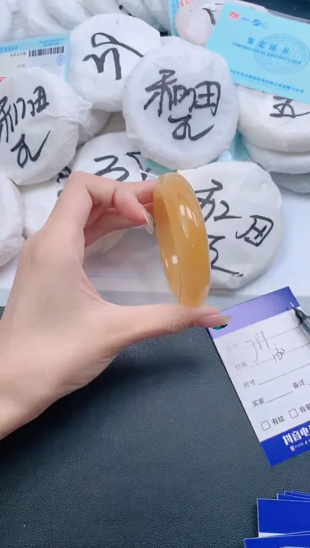 石英质玉手镯未镶嵌28J99-55