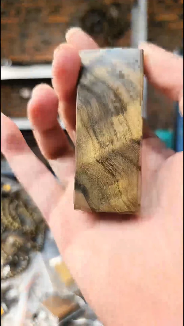 【闪购商品】金丝楠无事牌手把件