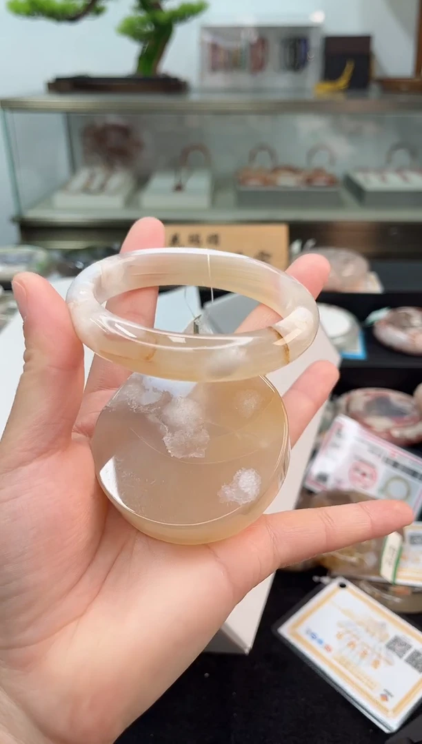 未镶嵌手镯石英质玉62圈口（赠品镯心）13346216