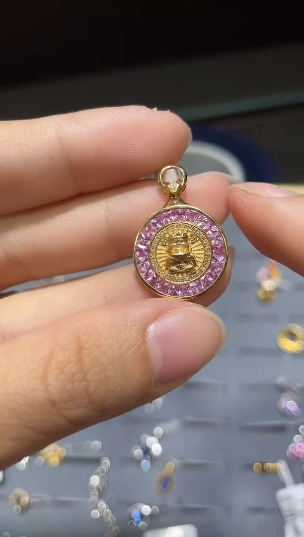 吊坠(不含链)蓝宝石18K金镶嵌1