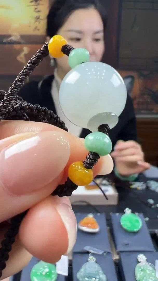 未镶嵌挂件翡翠路路通套绳