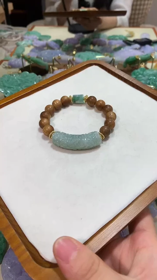 未镶嵌手链翡翠手牌