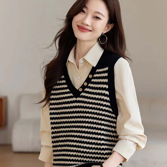 职业阿玛诗官哥家专柜2025春秋季新款时尚V领条纹针织马甲背心外