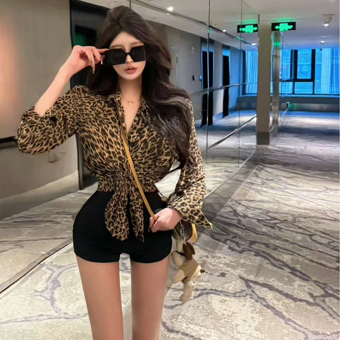 AL SHOP【勾心美女】法式御姐风气质性感V领长袖豹纹雪纺衬衫上衣