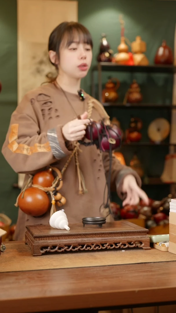 126号精品天然大漆酒葫芦一物一拍~