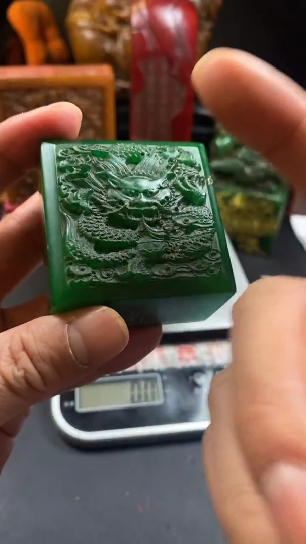 【闪购商品】寿山石印石绝绿盘龙四方章