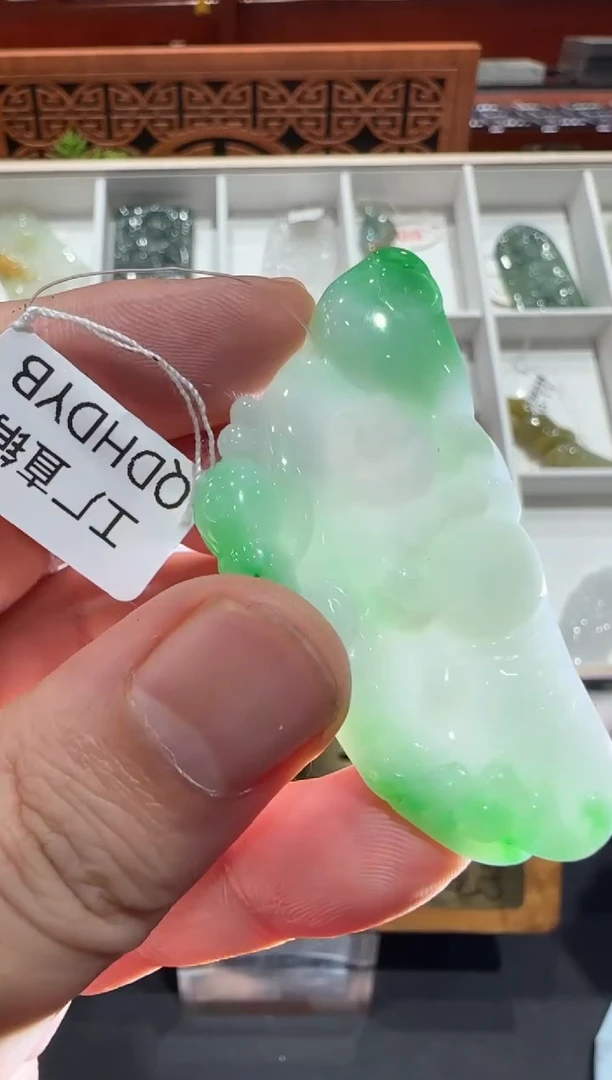 未镶嵌挂件翡翠A货翡翠多样性孤品