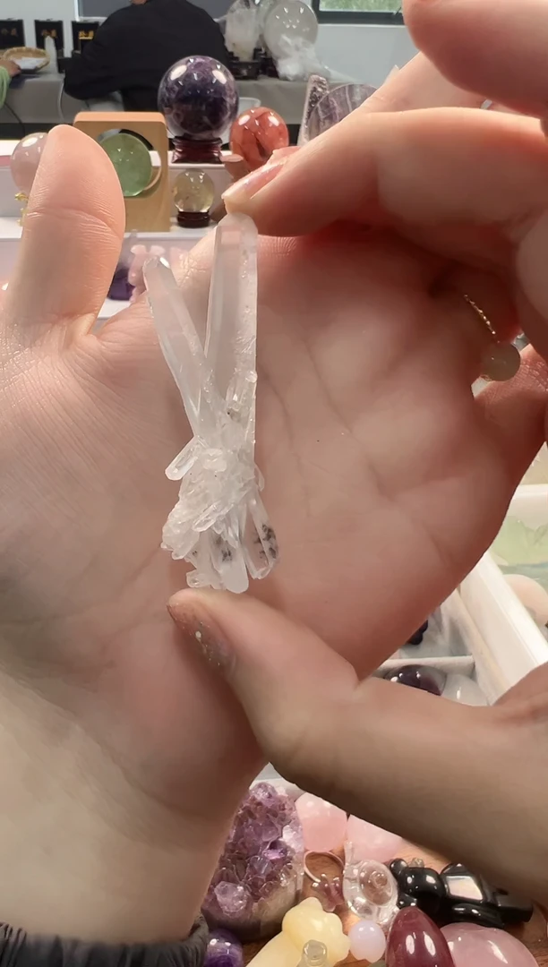 未镶嵌珠宝半成品水晶M409