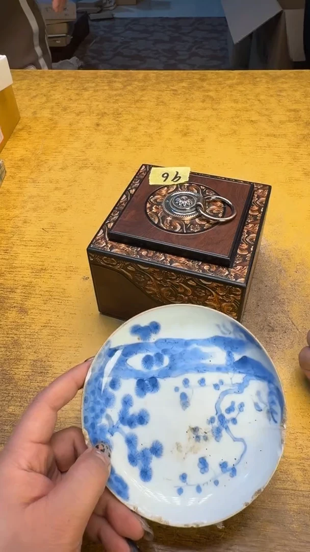 瓷器瓷器瑕疵破破