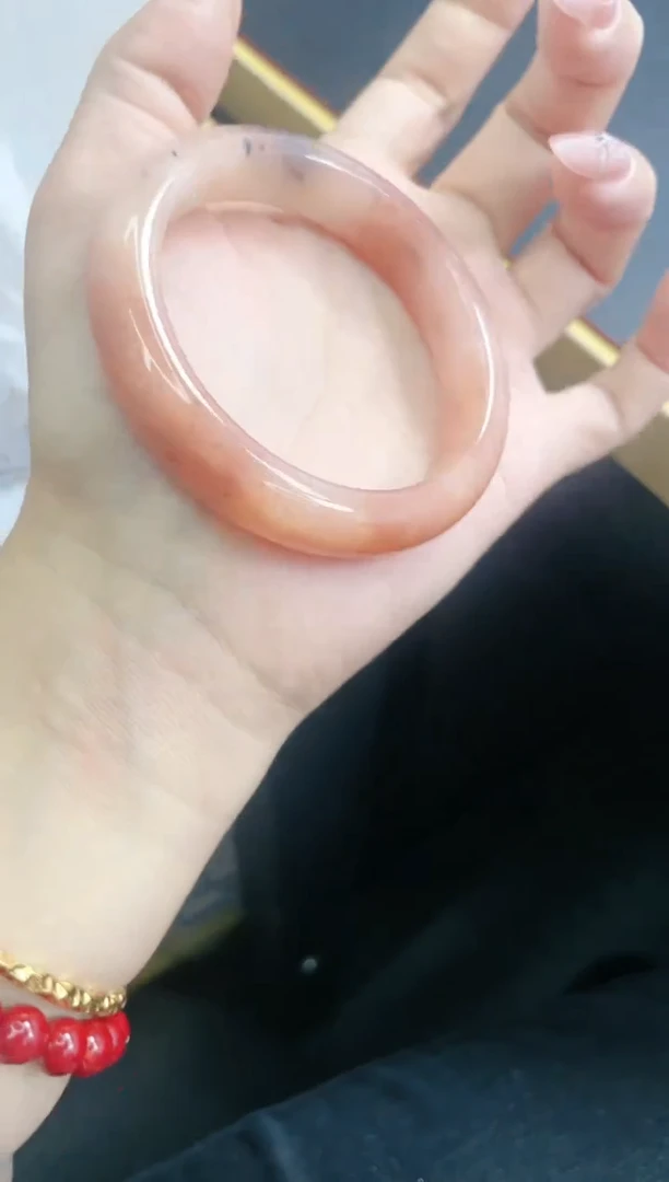 【闪购商品】石英质玉手镯未镶嵌36/55.7