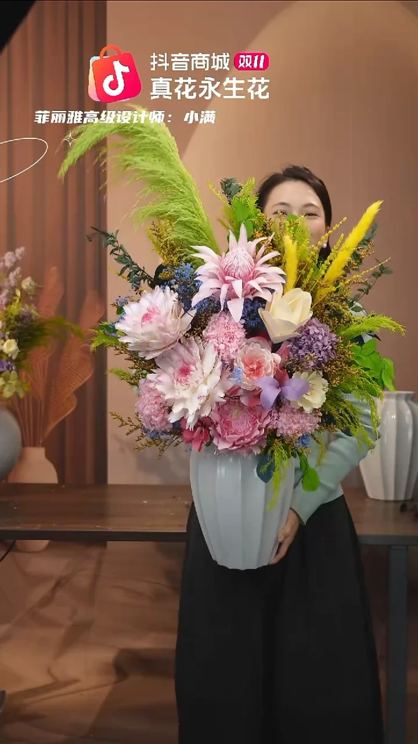 陶瓷图片款式：花+花瓶一整套