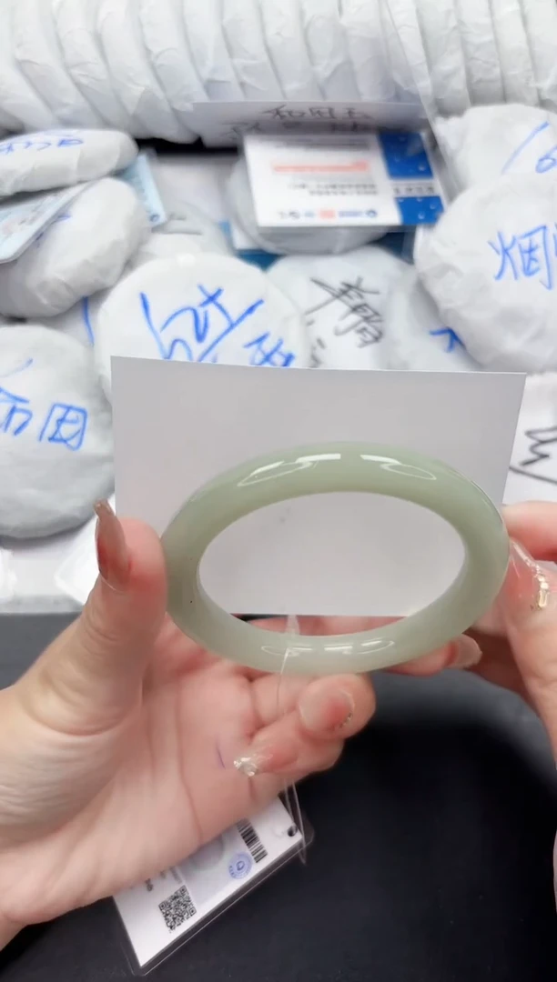 未镶嵌手镯石英质玉216-59.5DY