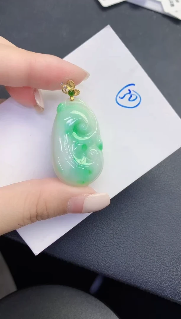 颈饰未镶嵌翡翠缅甸天然翡翠A货