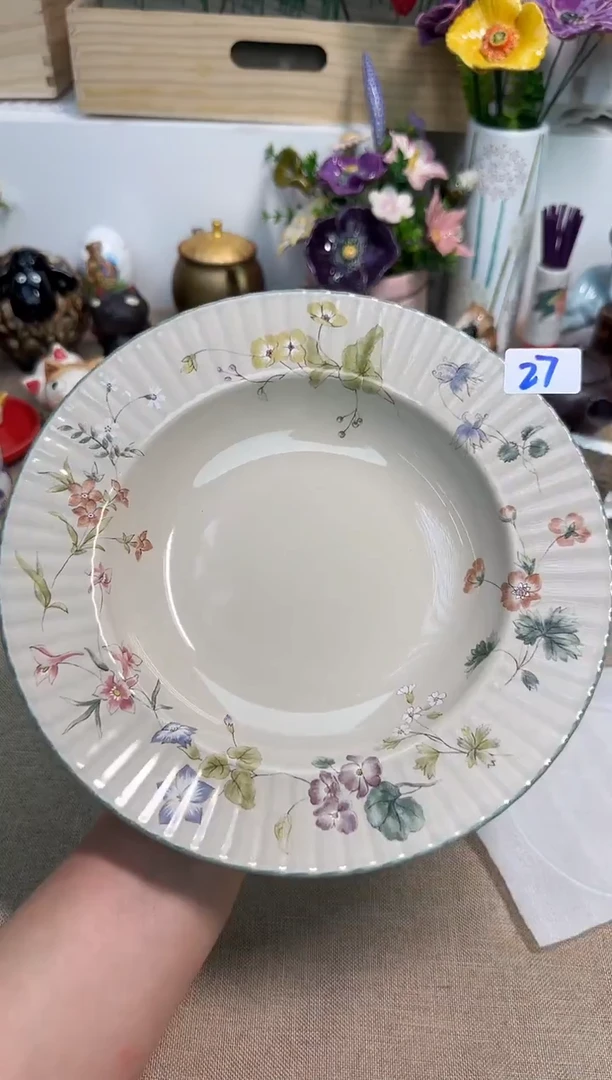 瓷片辰辰家的瓷器真好看