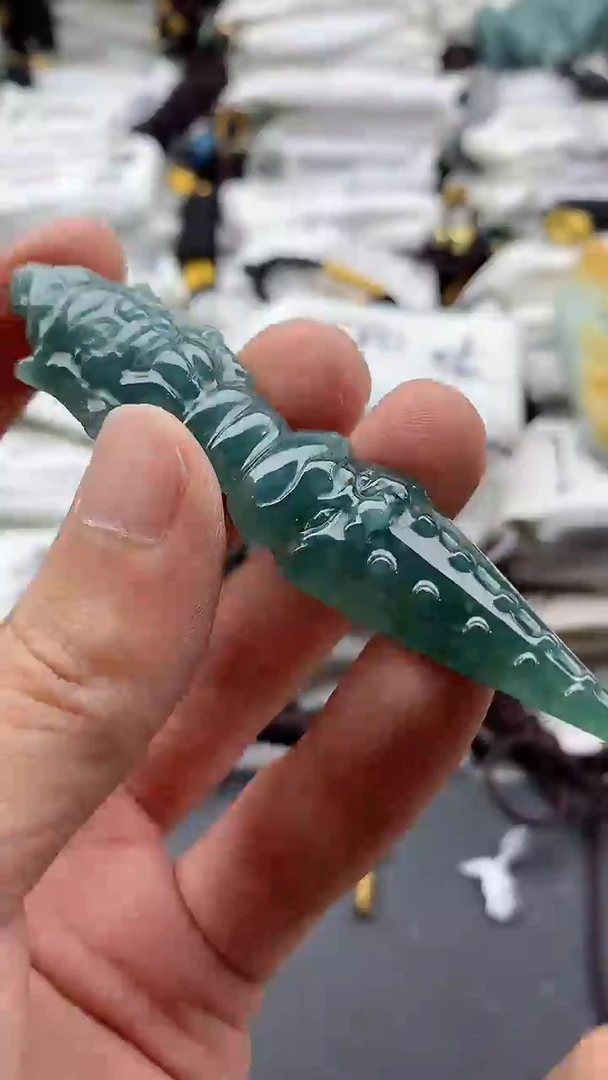 【闪购商品】翡翠颈饰未镶嵌55555555555