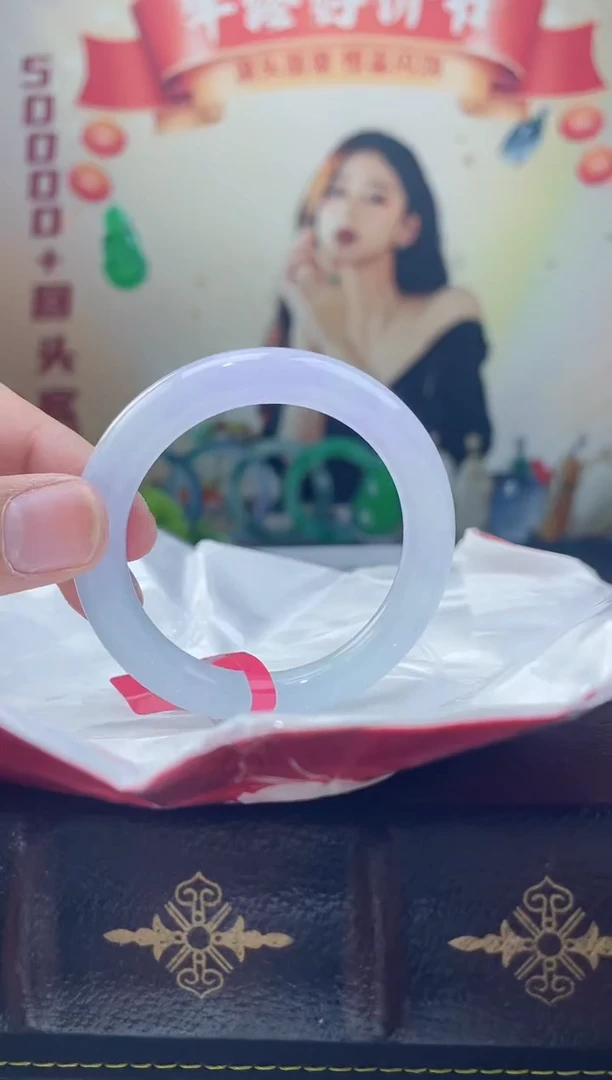 【闪购商品】翡翠手镯未镶嵌7手镯