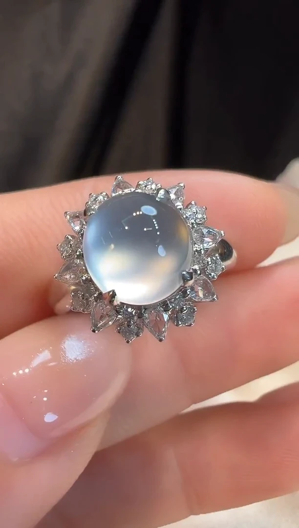 18K金镶嵌戒指翡翠AL6