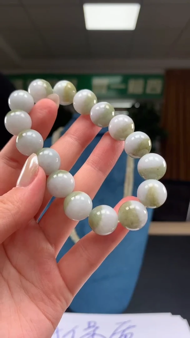 未镶嵌定制翡翠          *75