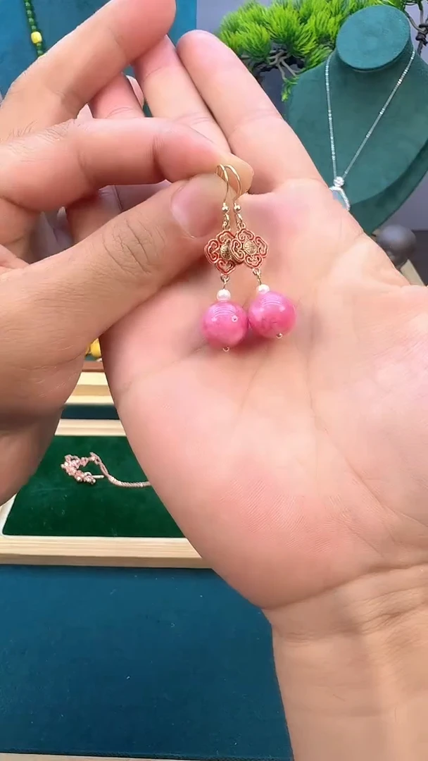 菱锰矿（红纹石）14K金镶嵌耳钉E51