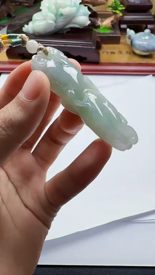 吊坠(不含链)未镶嵌翡翠1