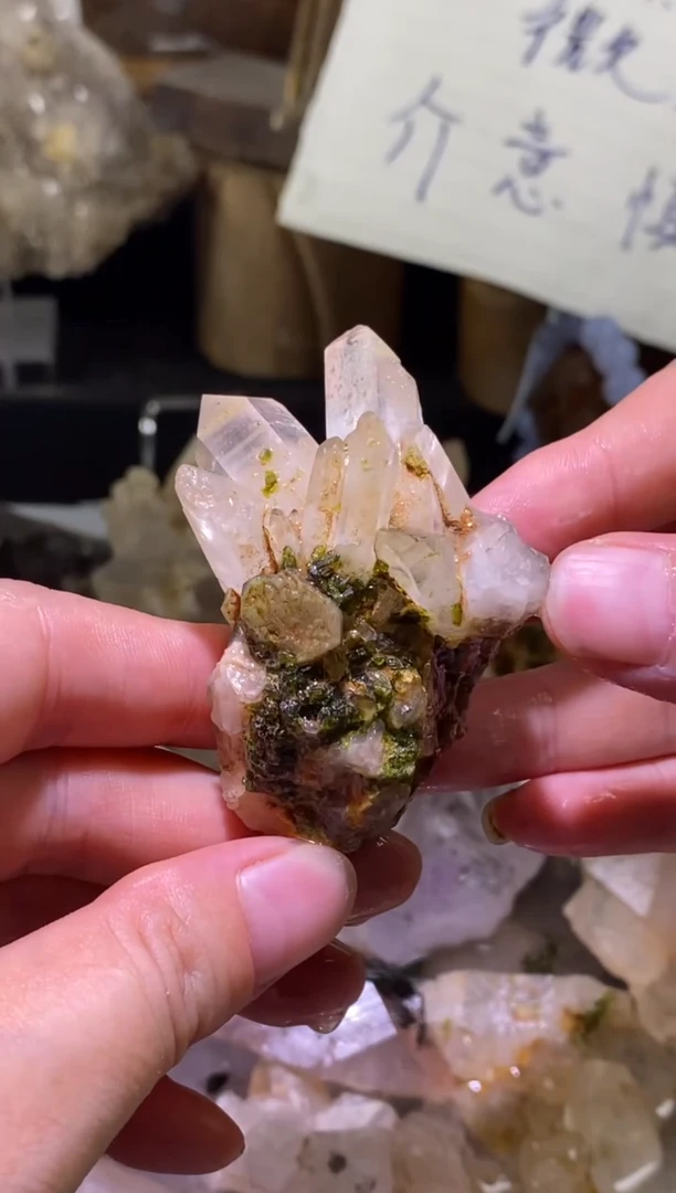 未镶嵌珠宝半成品水晶24号美姑超七花园水晶簇