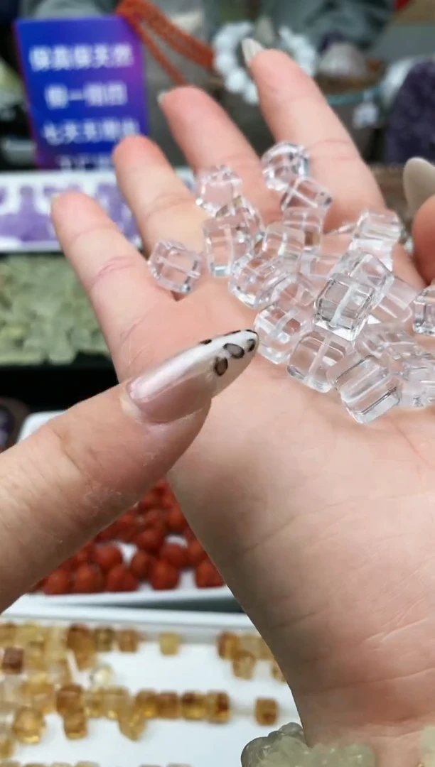 【闪购商品】水晶颈饰未镶嵌34a多样性发其一/1.28/1个