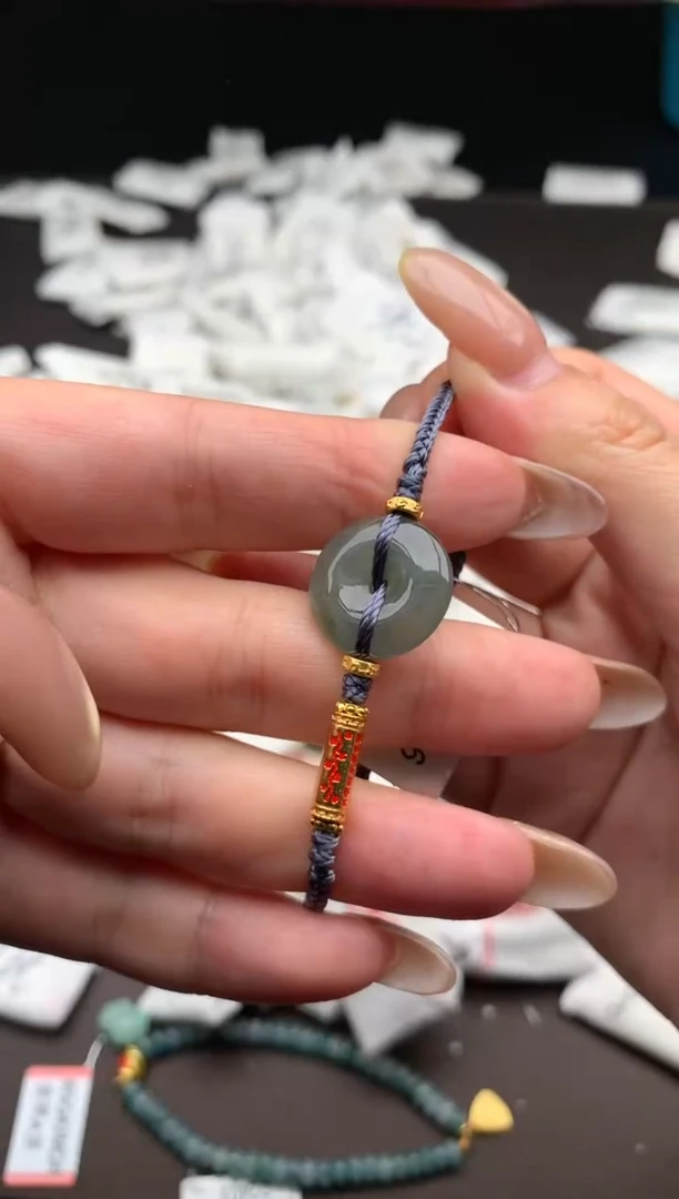 【闪购商品】翡翠手绳未镶嵌 一