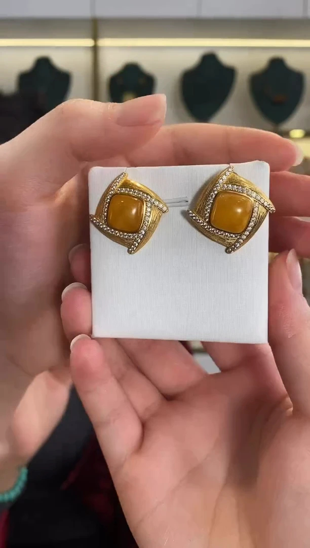 【闪购商品】琥珀裸石银S925镶嵌耳钉