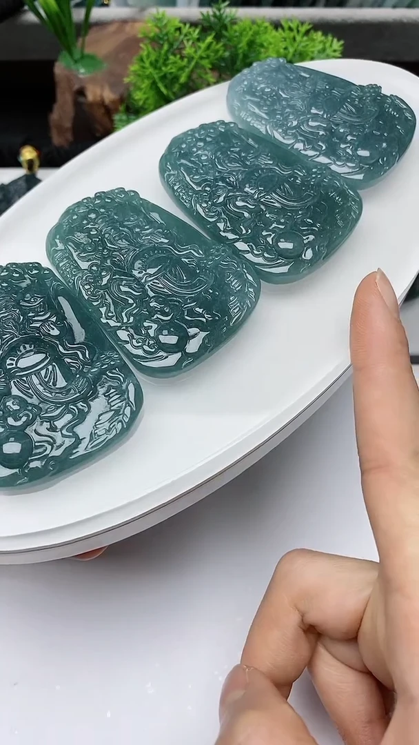 【闪购商品】翡翠颈饰未镶嵌多样性发其一