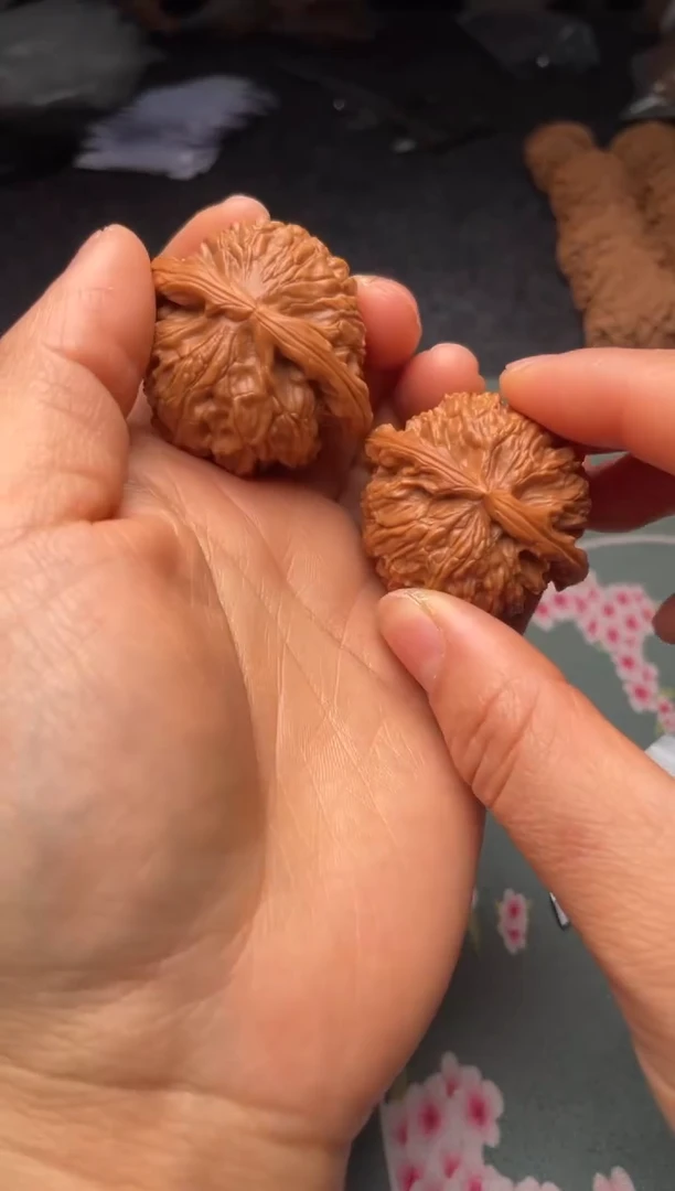 把件文玩核桃w53   白狮子 42尺